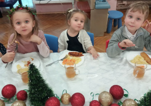 Świąteczny obiad w Biedronkach
