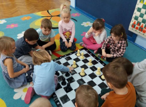 Innowacja „Mały szachista - granie nie tylko na dywanie”