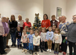 "Misie" z wizytą w Dziennym Domu Pobytu dla Seniora